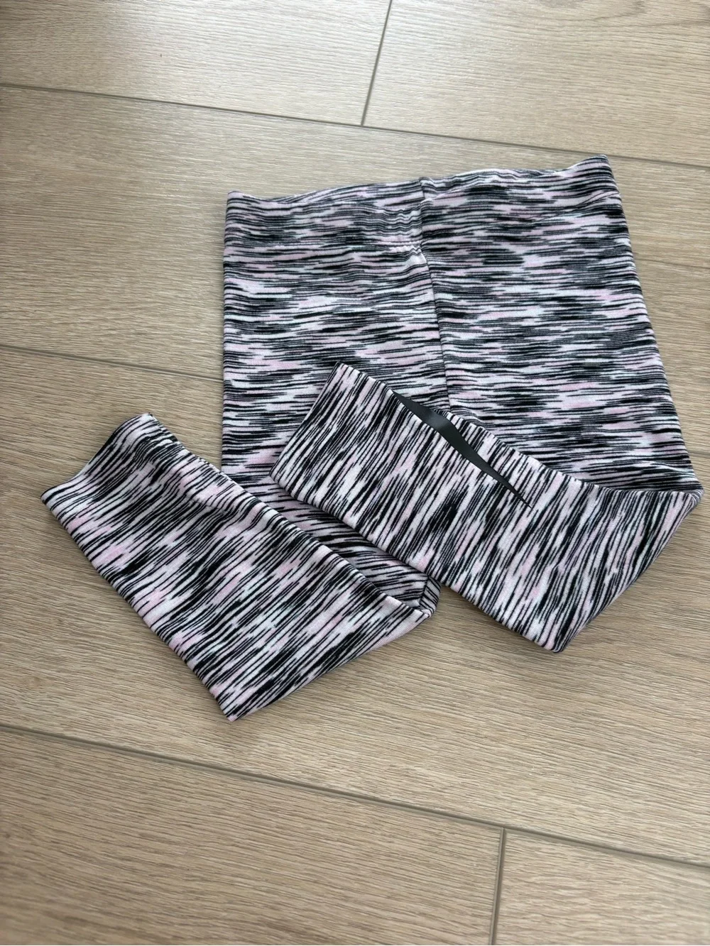 Nike Active Leggings 3 pack - Black/White & Pastel Tie-Dye